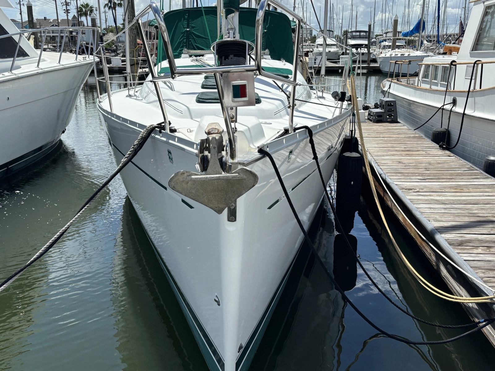 39ft Beneteau Yacht For Sale