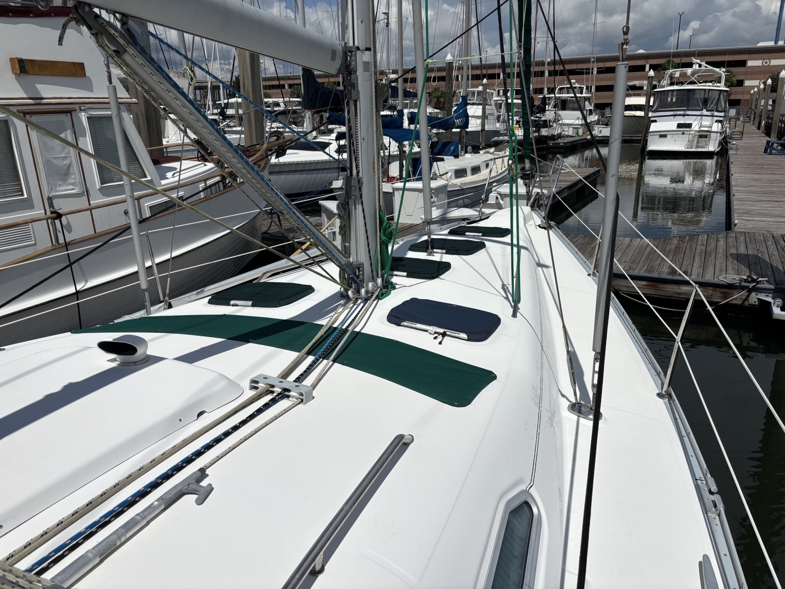 2003 Beneteau 393