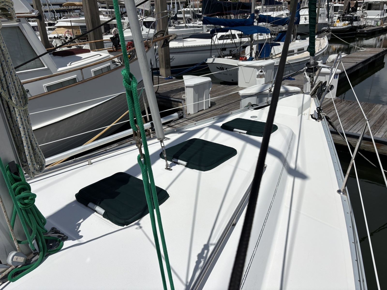 2003 Beneteau 393
