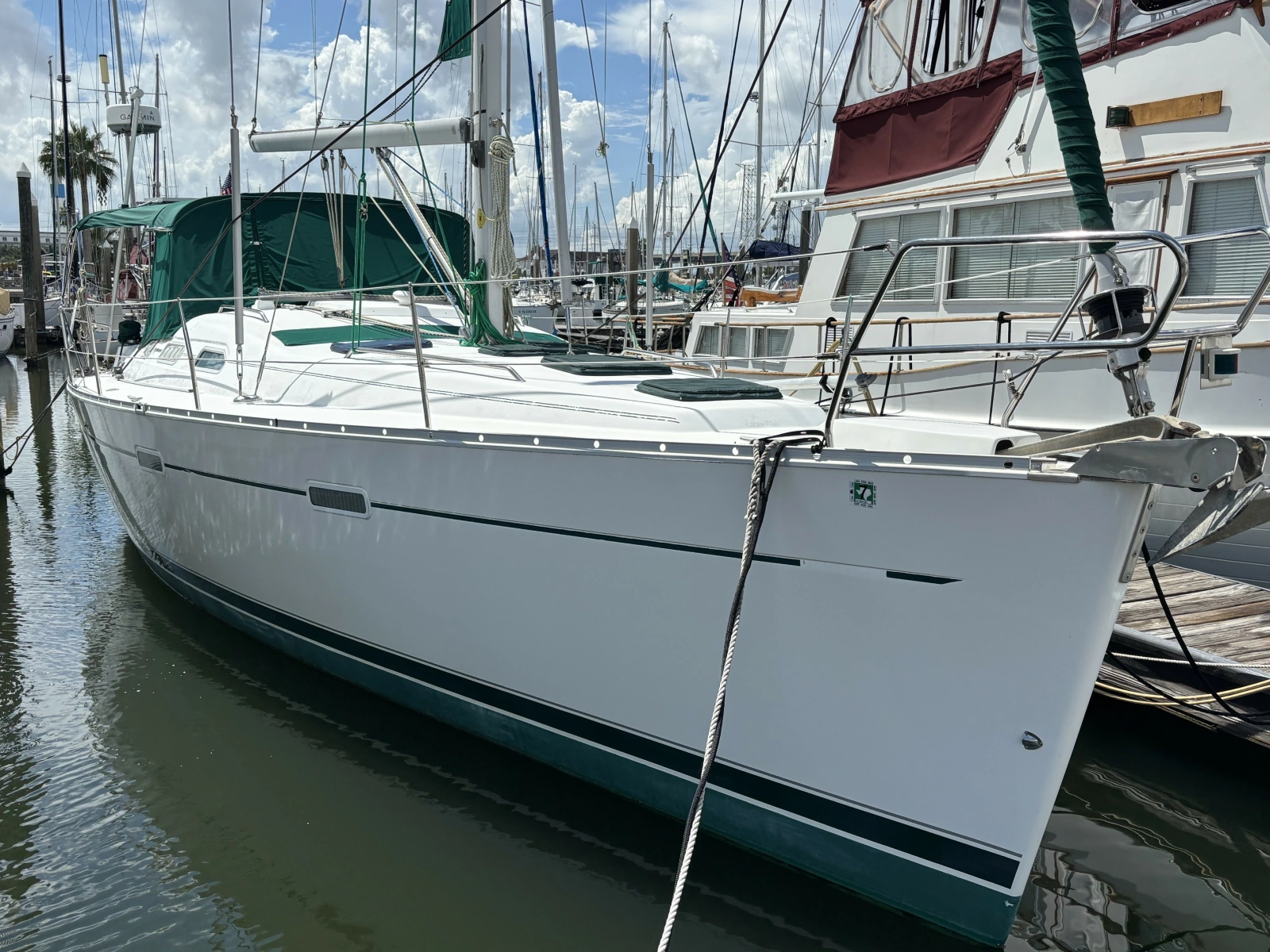 39ft Beneteau Yacht For Sale