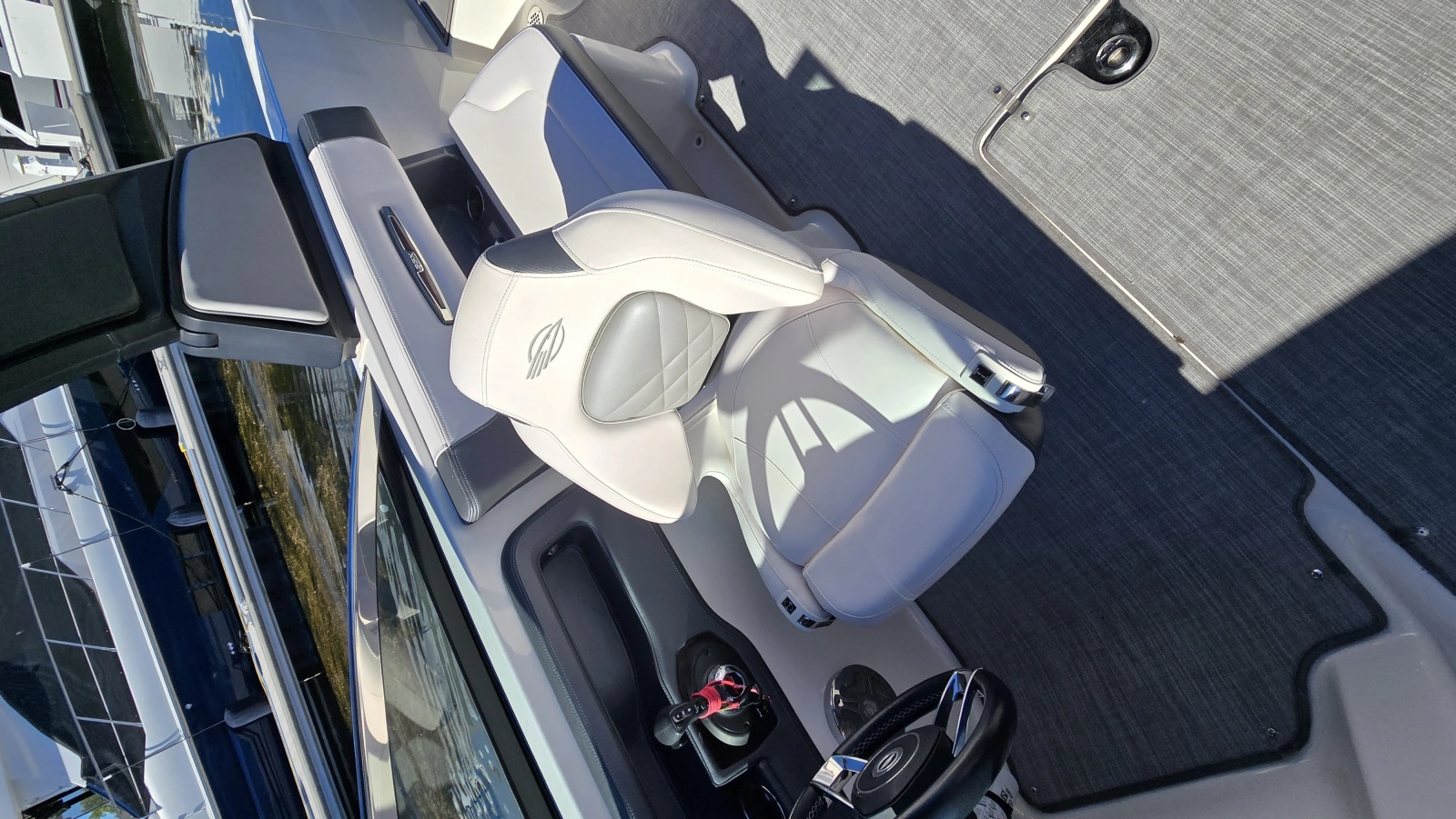 2019 Chaparral 