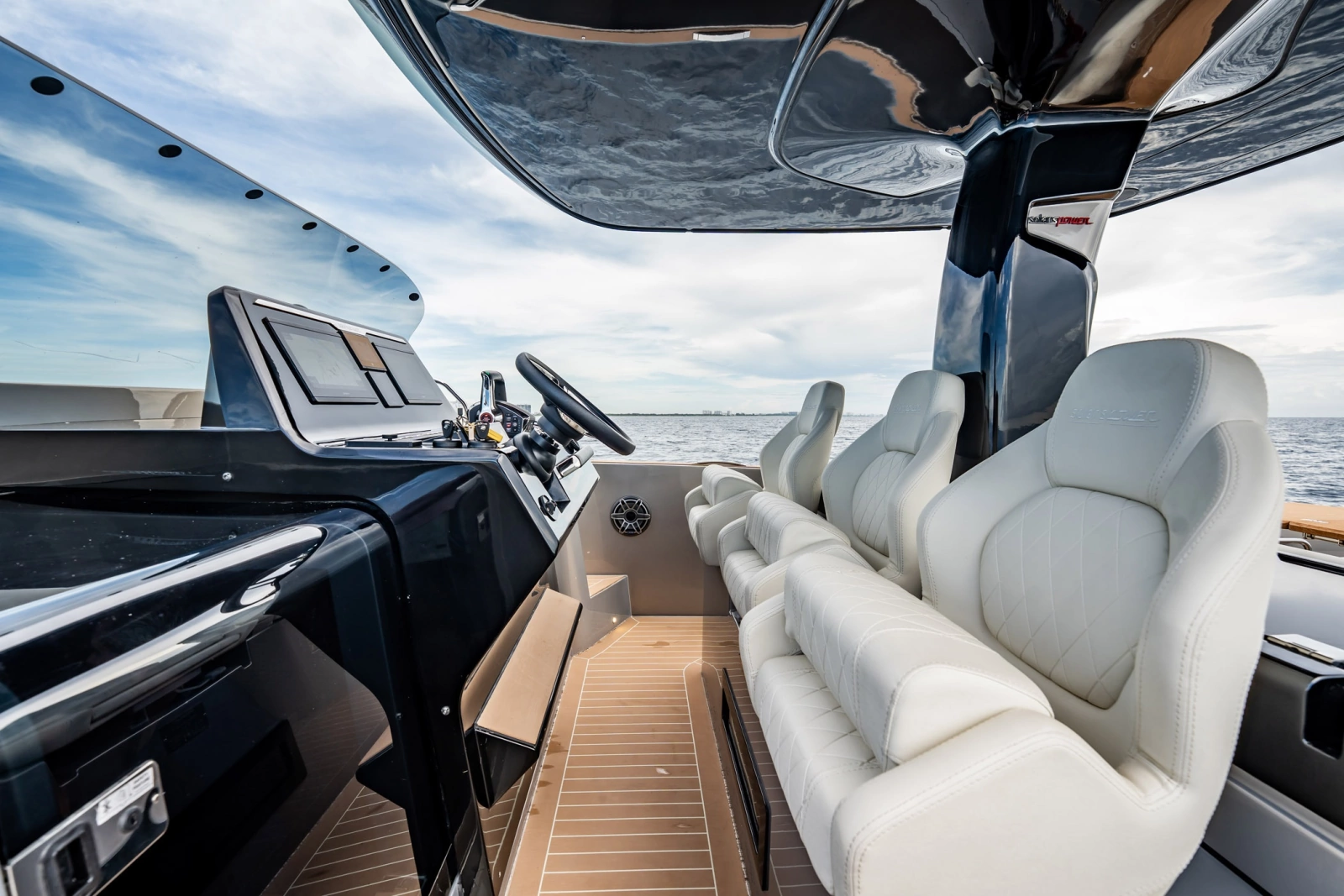 2024 Solaris 40F