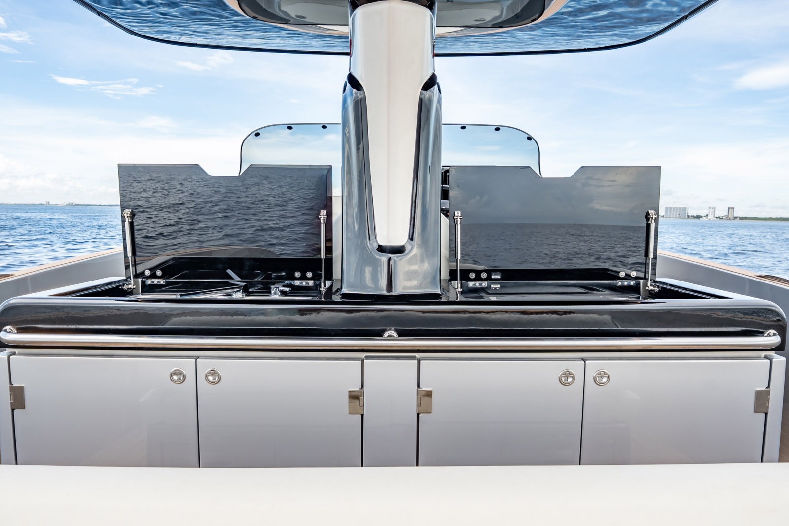 2024 Solaris 40F