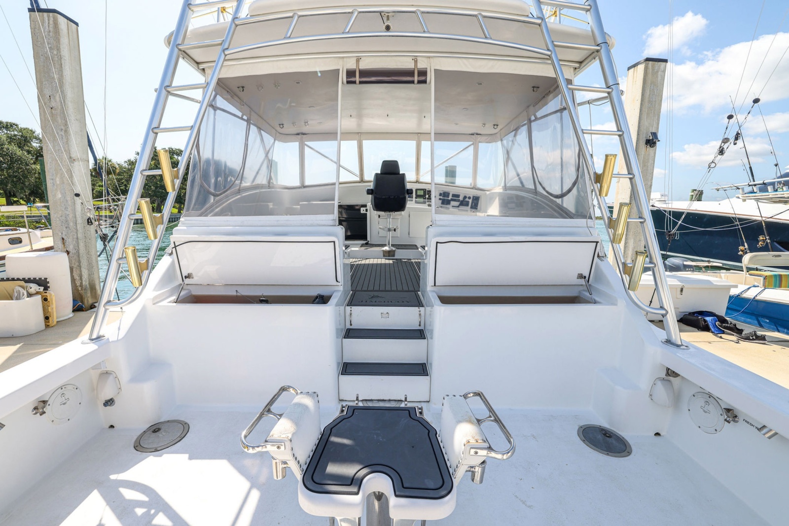 2005 Custom Carolina Express Sportfish