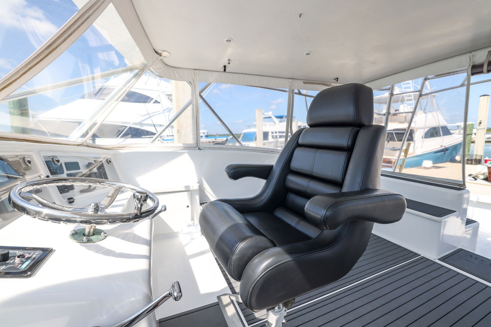 2005 Custom Carolina Express Sportfish