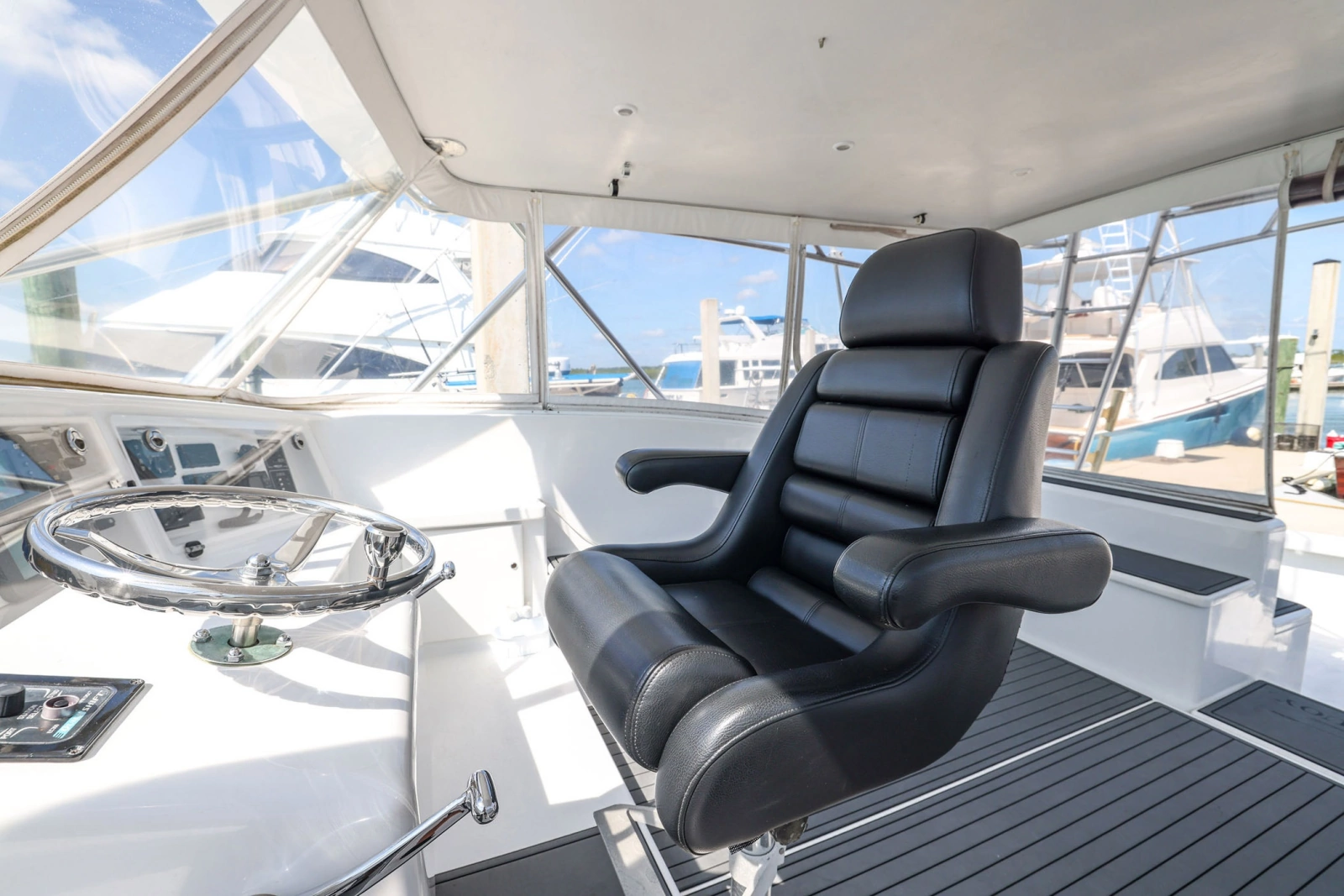 2005 Custom Carolina Express Sportfish