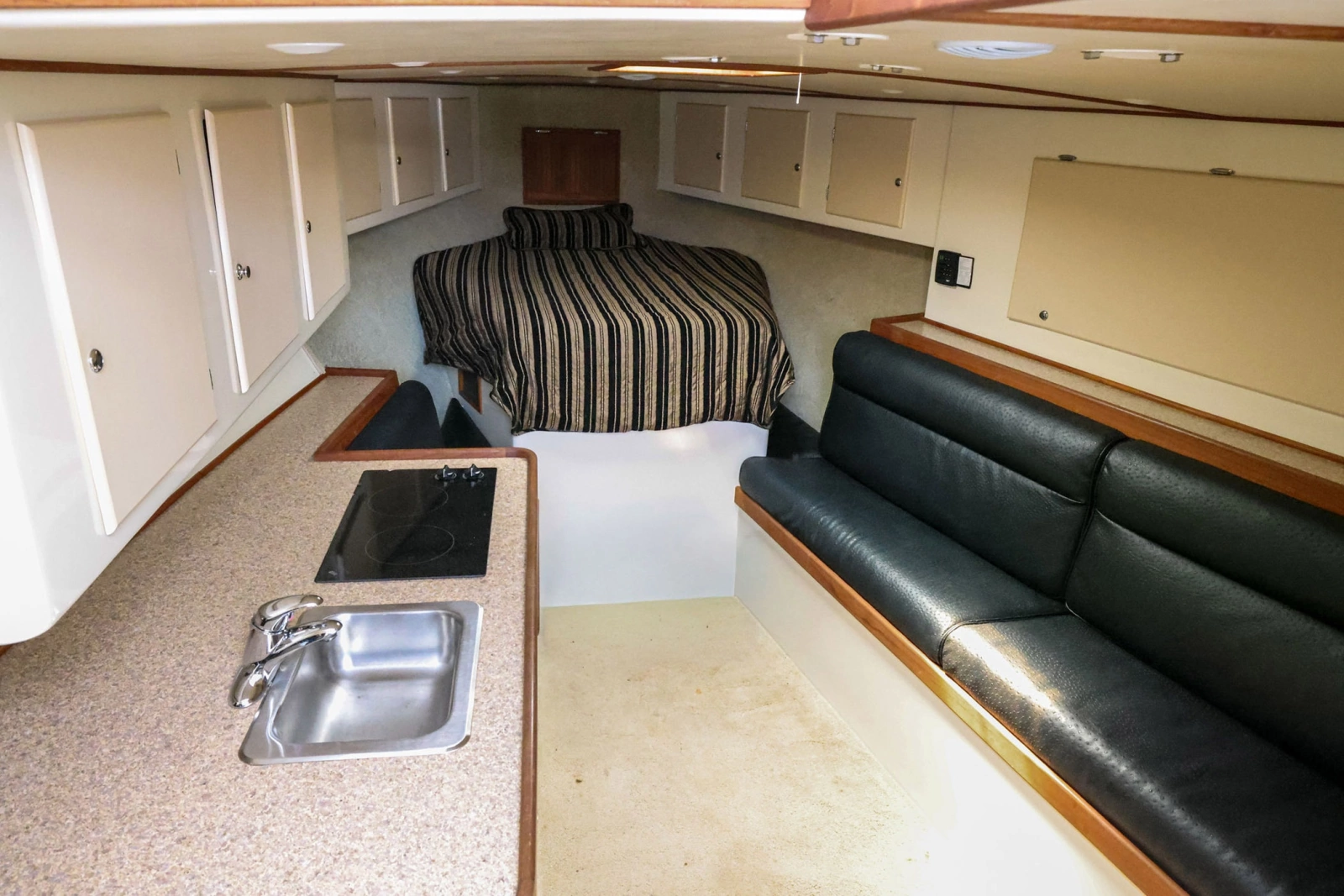 2005 Custom Carolina Express Sportfish