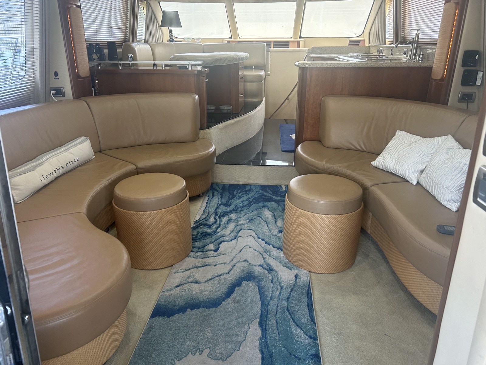 2005 Sea Ray 550 SEDAN BRIDGE