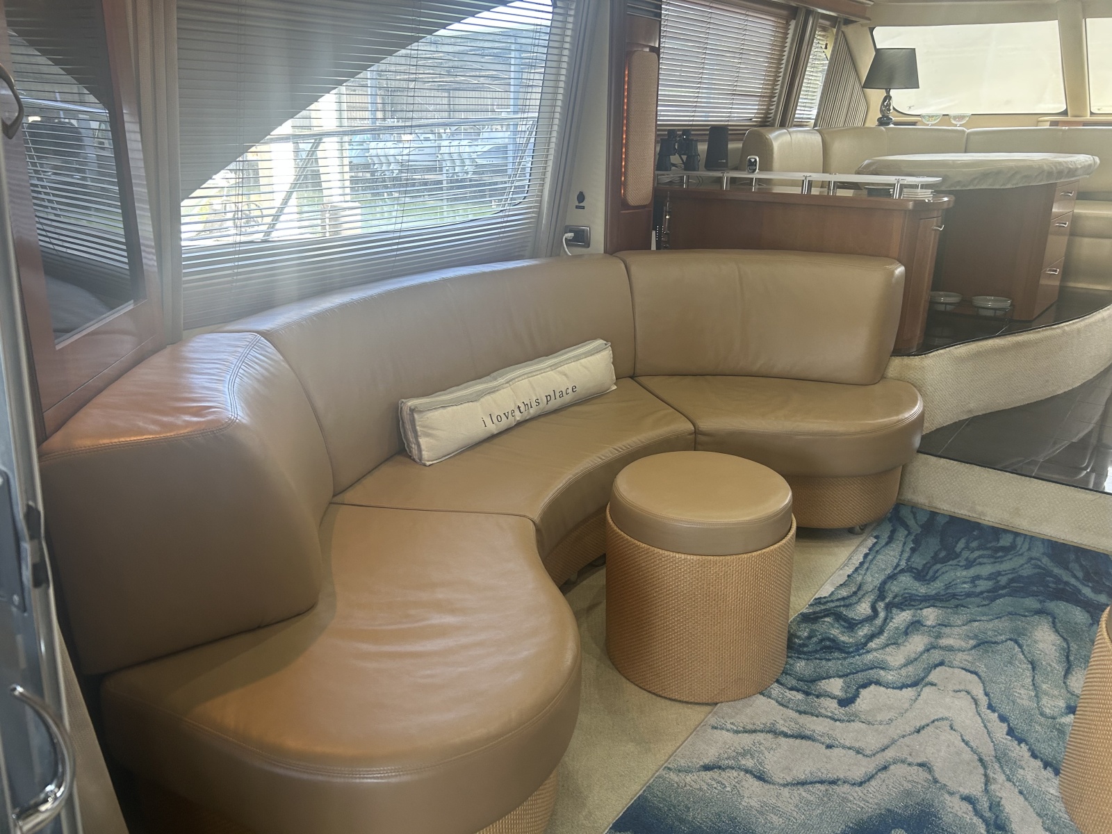 2005 Sea Ray 550 SEDAN BRIDGE