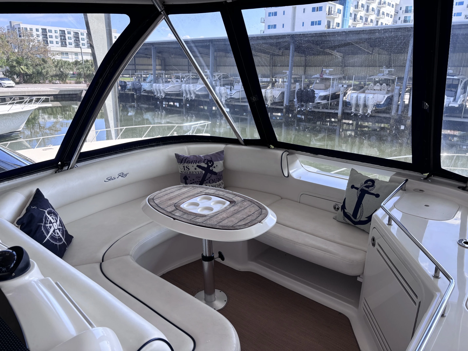 2005 Sea Ray 550 SEDAN BRIDGE