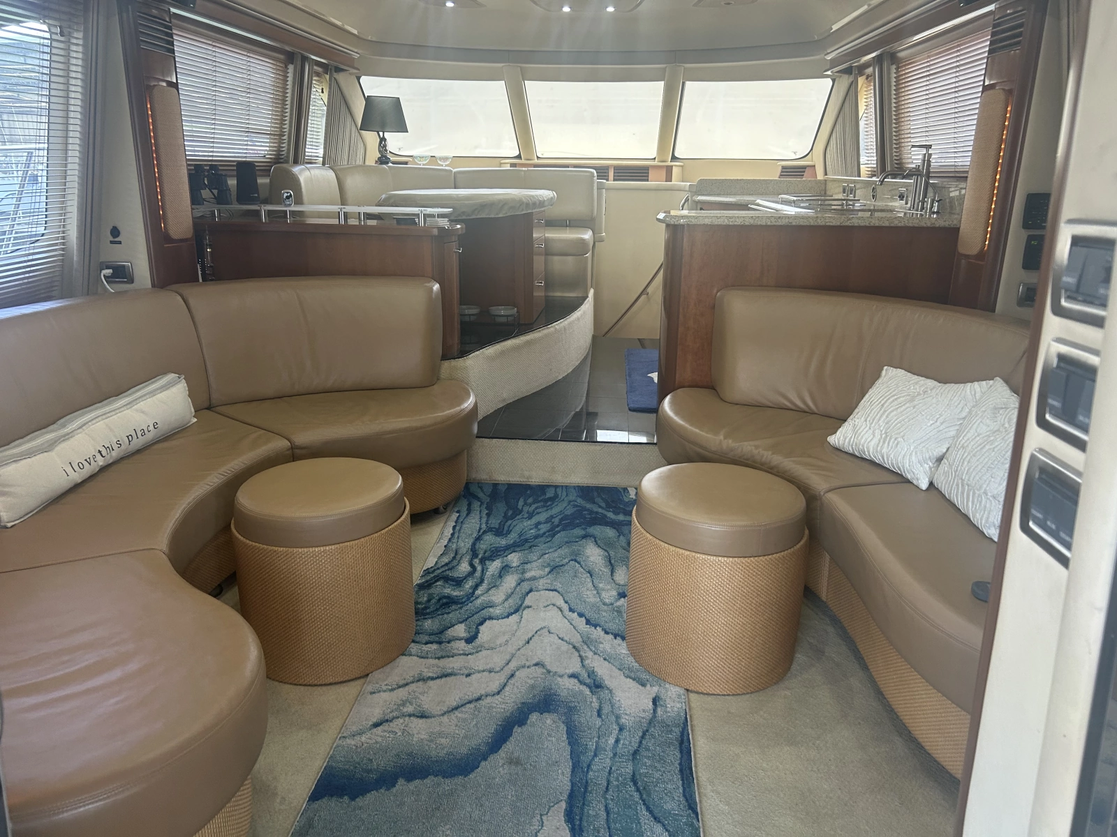 2005 Sea Ray 550 SEDAN BRIDGE