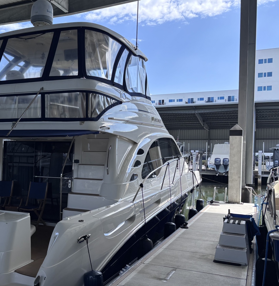 2005 Sea Ray 550 SEDAN BRIDGE
