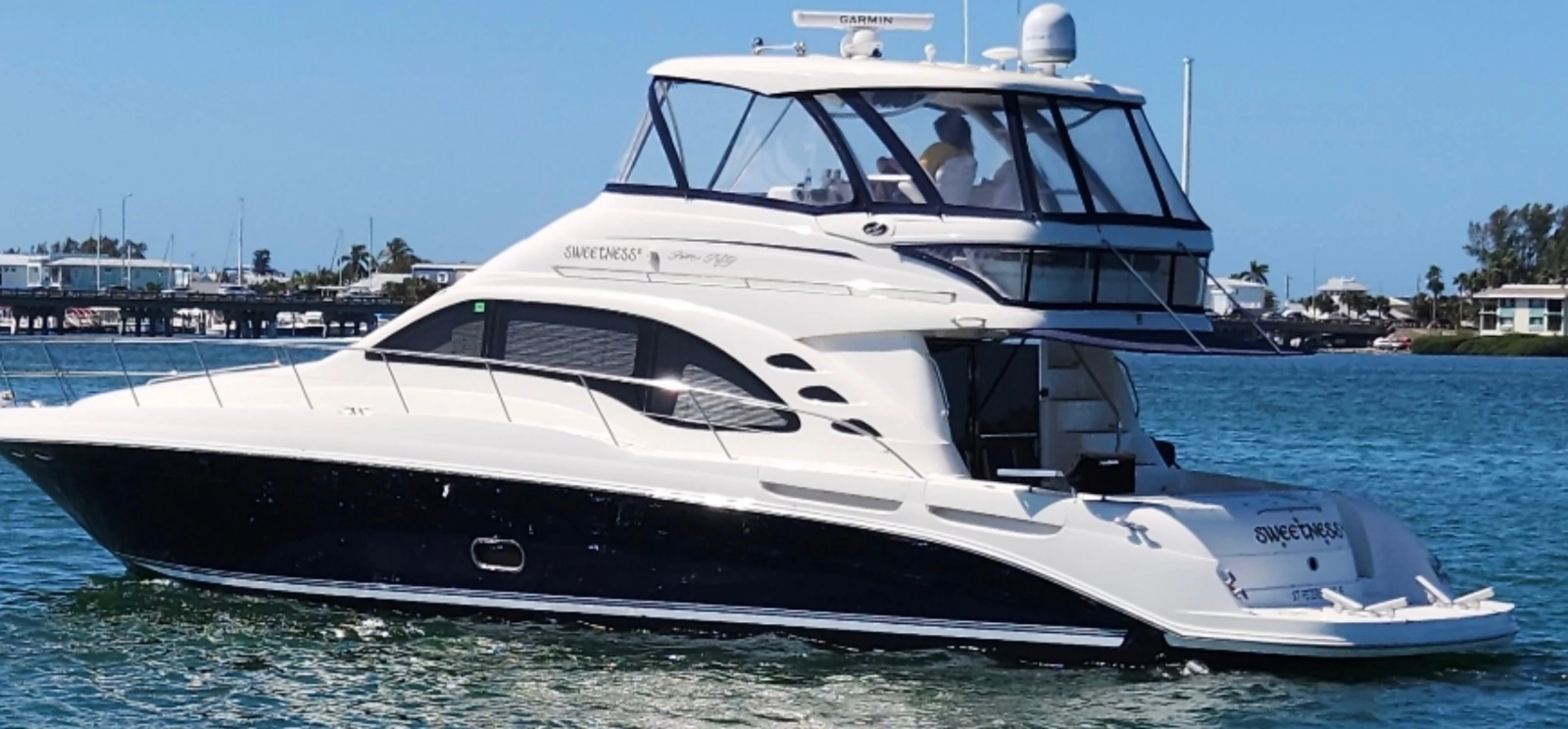 55ft Sea Ray Yacht For Sale
