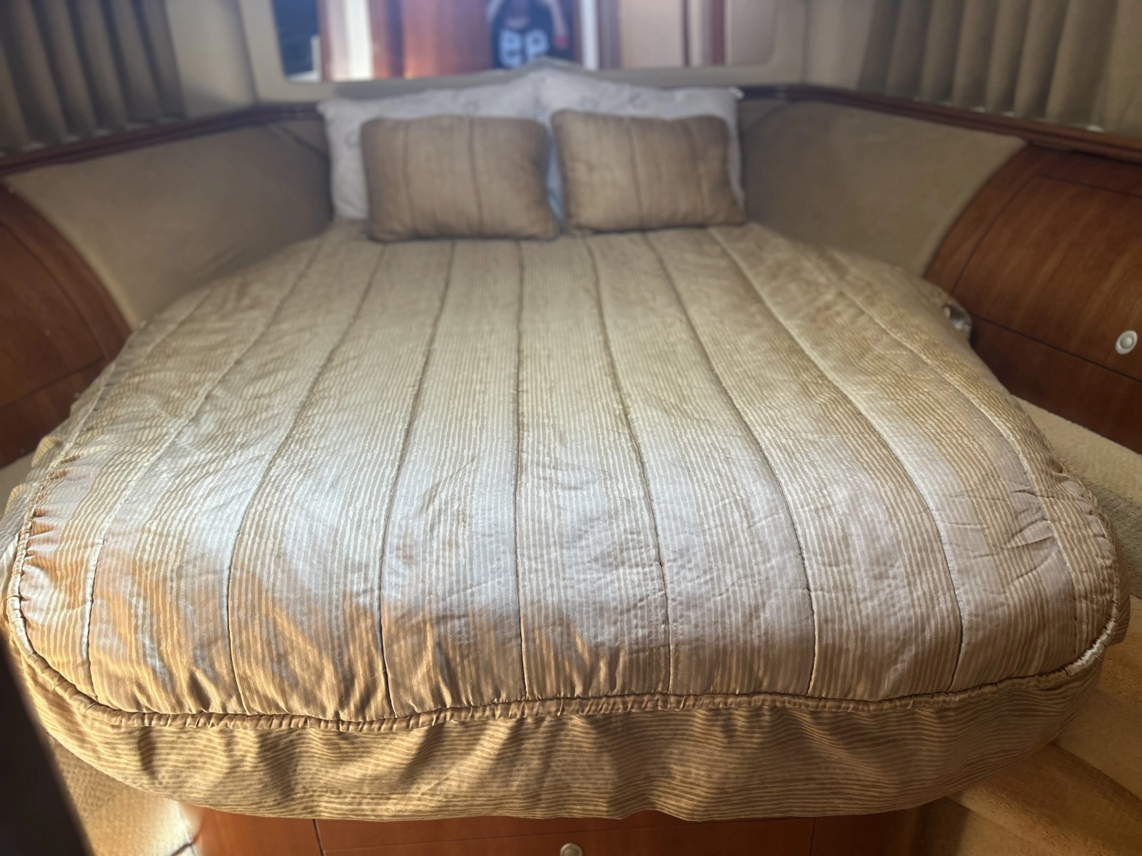 2005 Sea Ray 550 SEDAN BRIDGE
