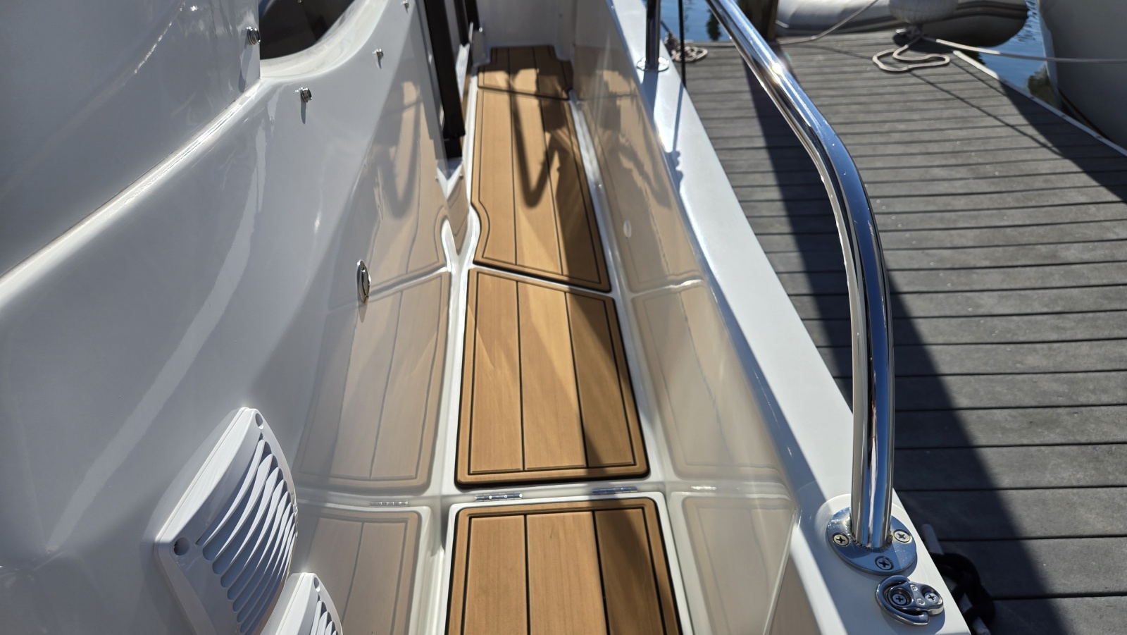 2025 Beneteau Antares 11 Coupe