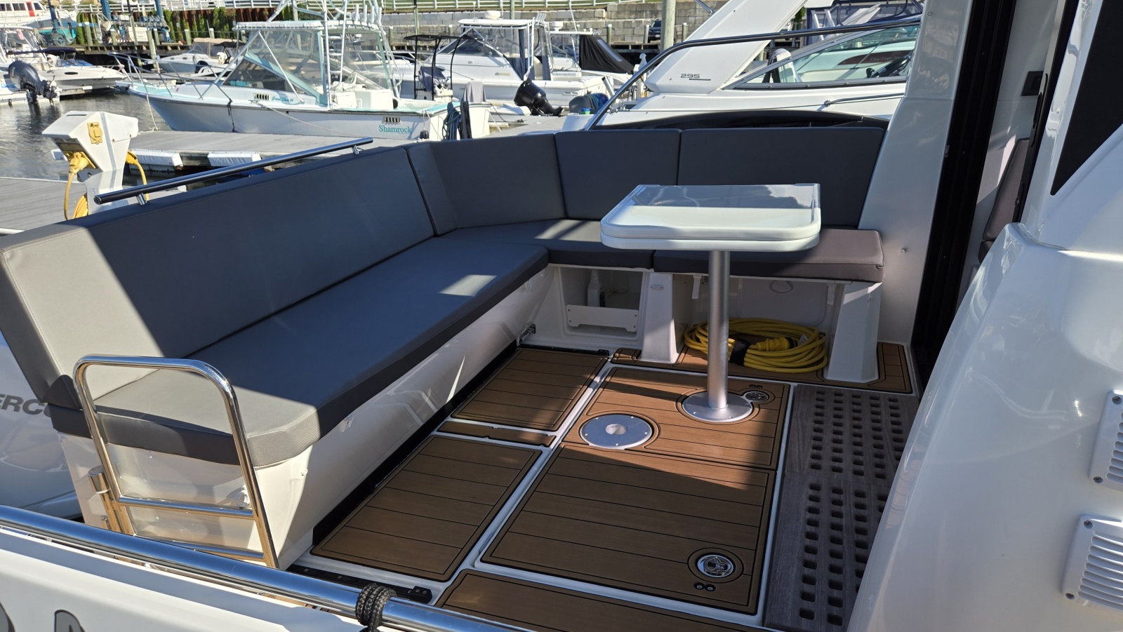 2025 Beneteau Antares 11 Coupe