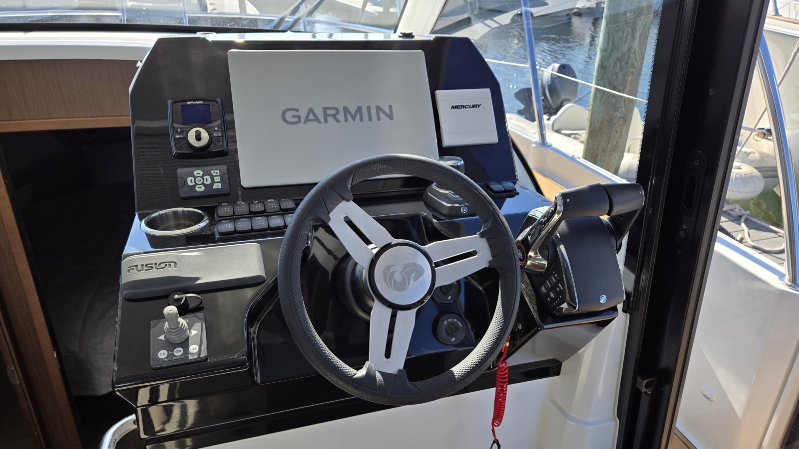 2025 Beneteau Antares 11 Coupe