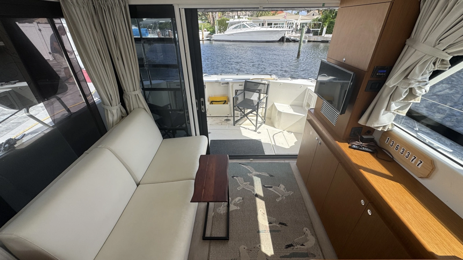 2022 Beneteau Swift Trawler 35