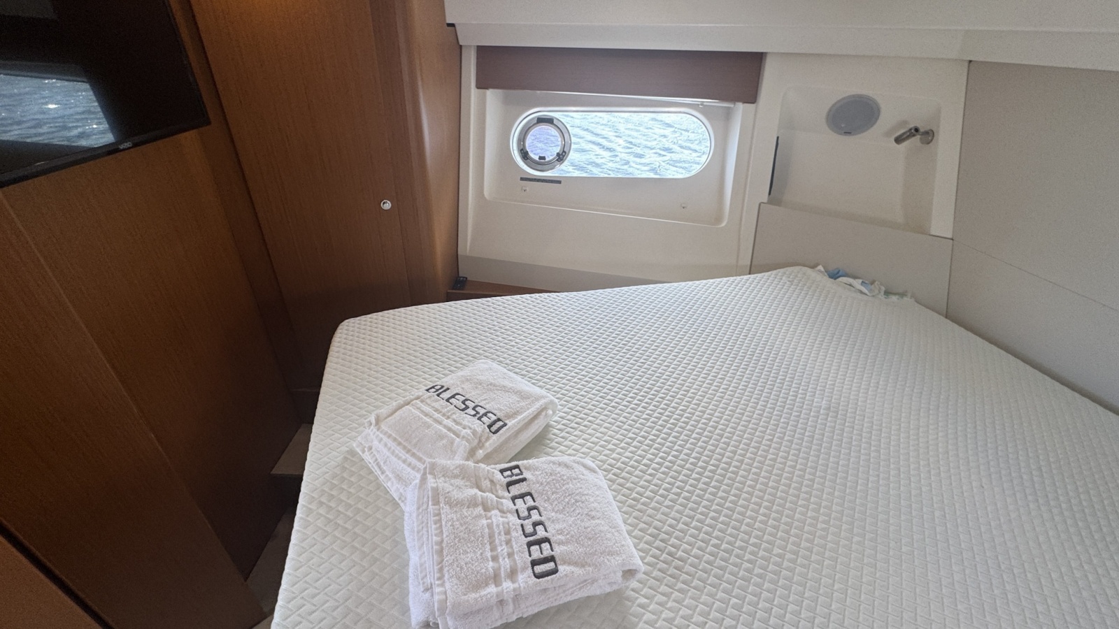 2022 Beneteau Swift Trawler 35