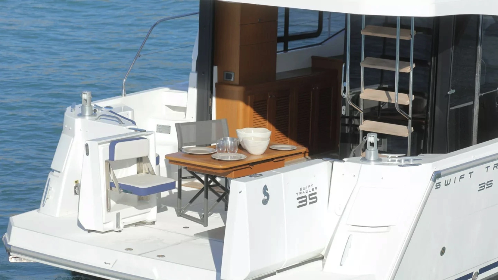 Manufacturer Provided Image - Aft Cockpit