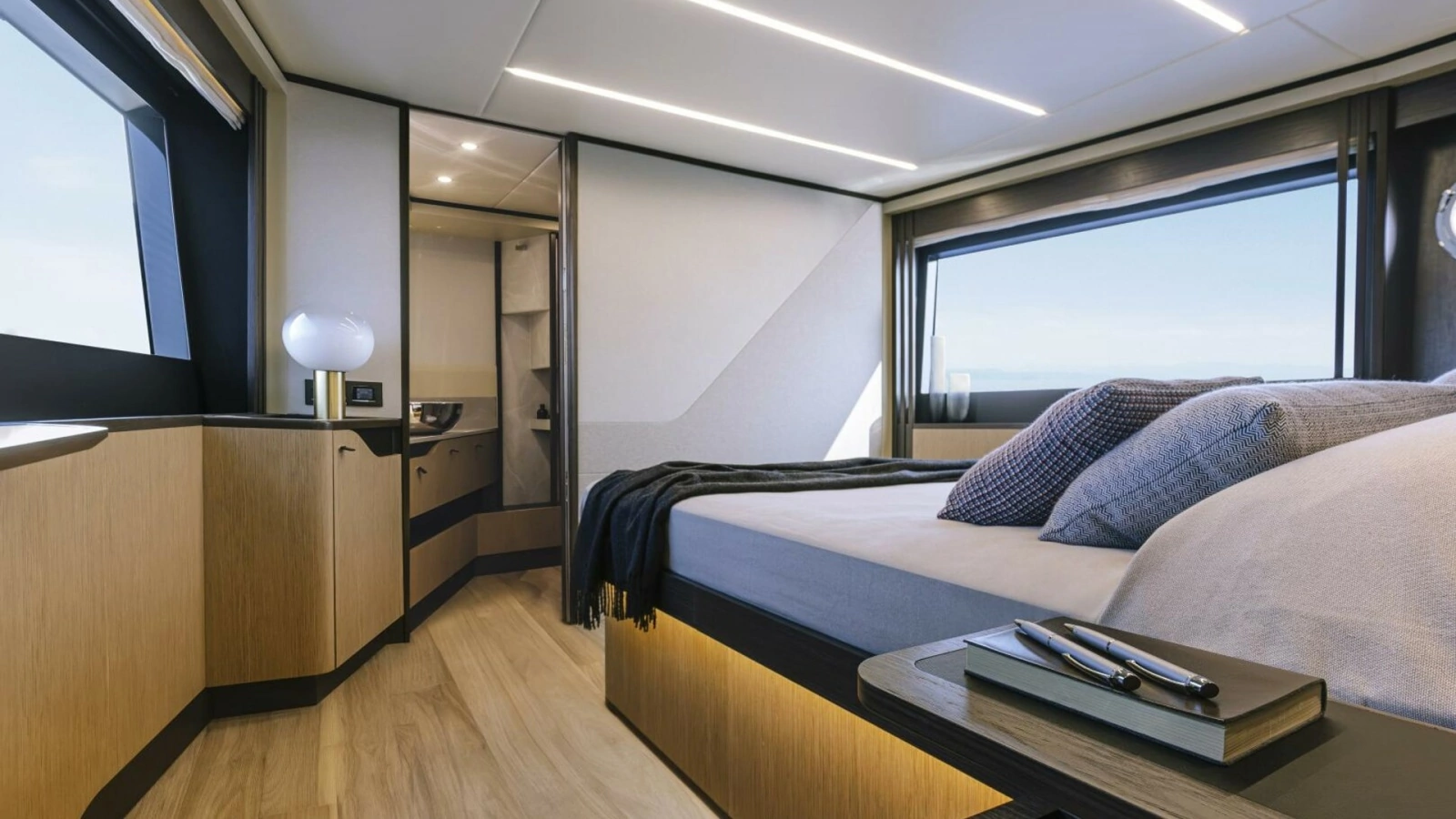 2026 52 Absolute Fly - Master Stateroom