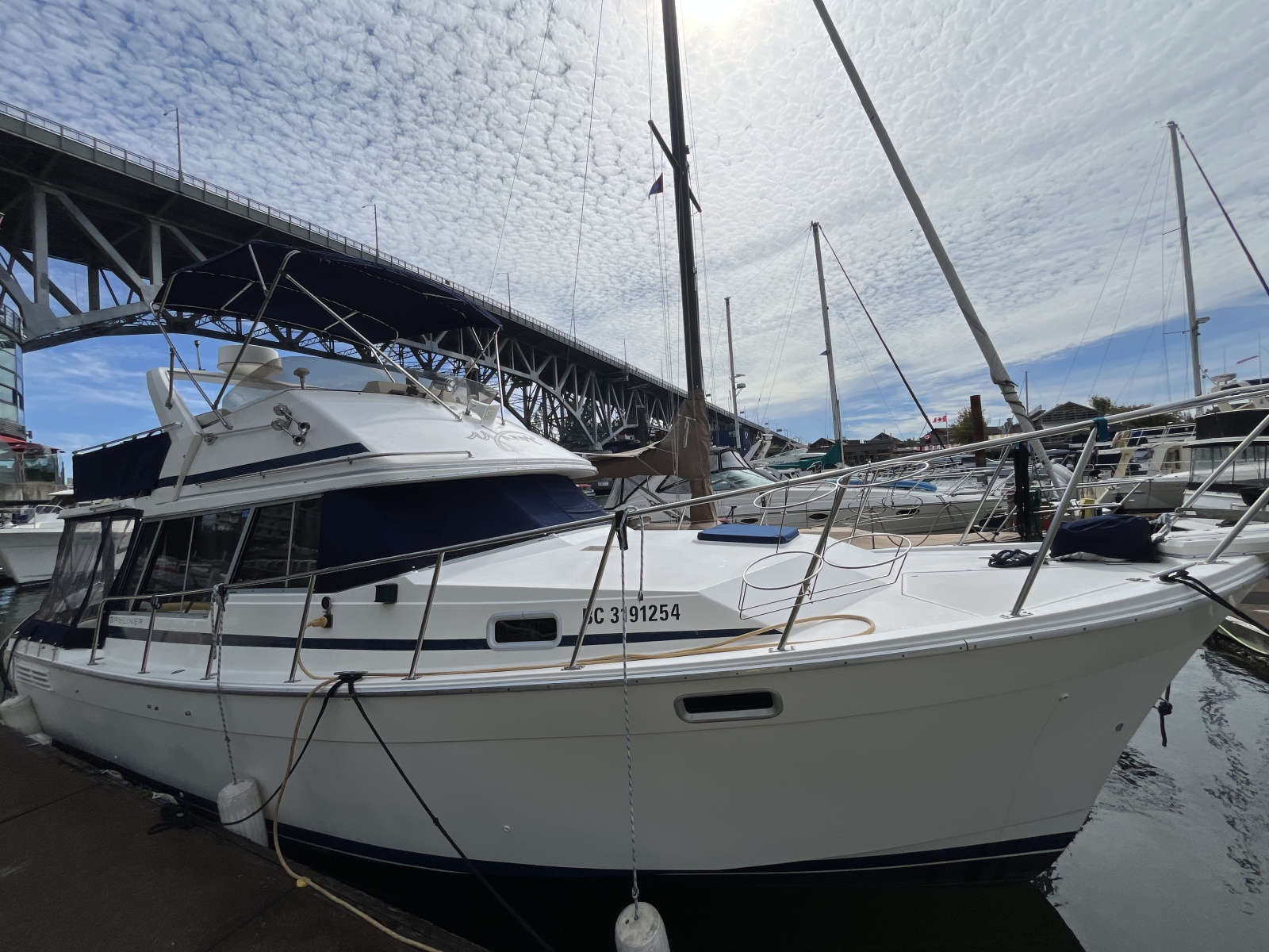 1987 Bayliner 3270 Motoryacht