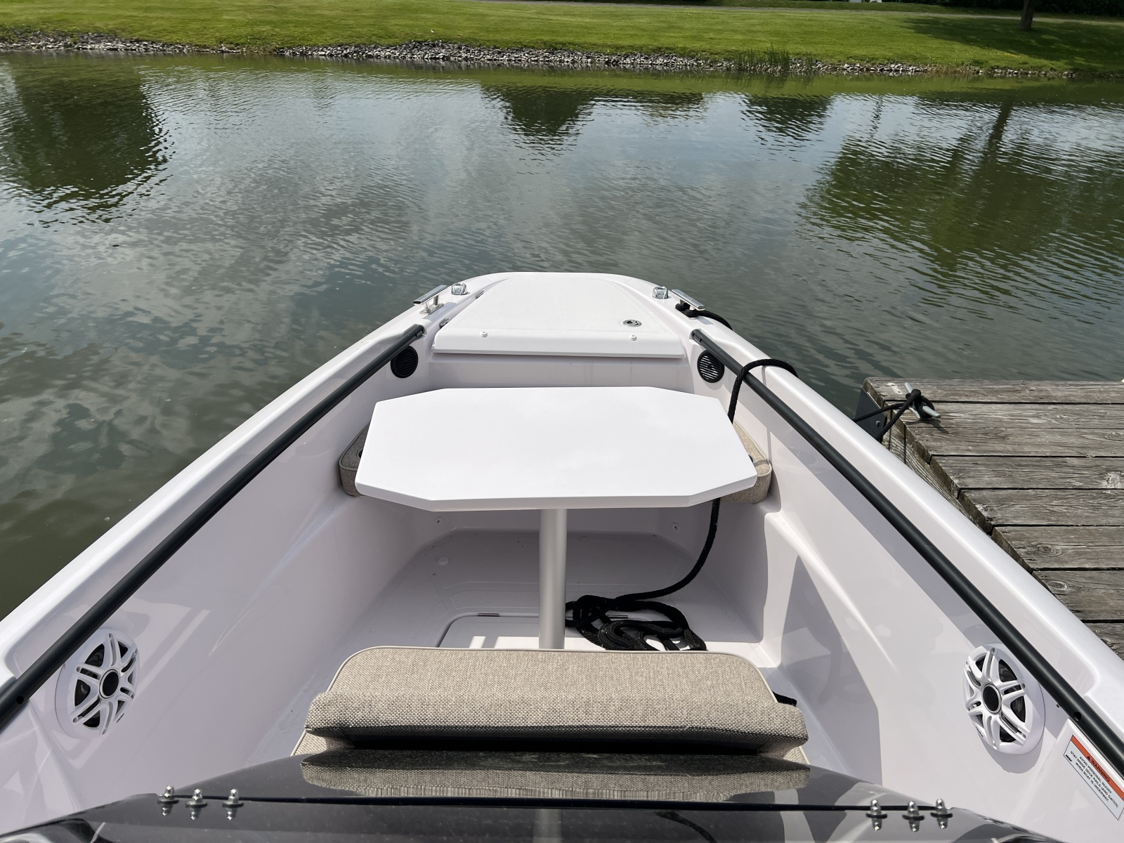 2024 Axopar 22 T-Top