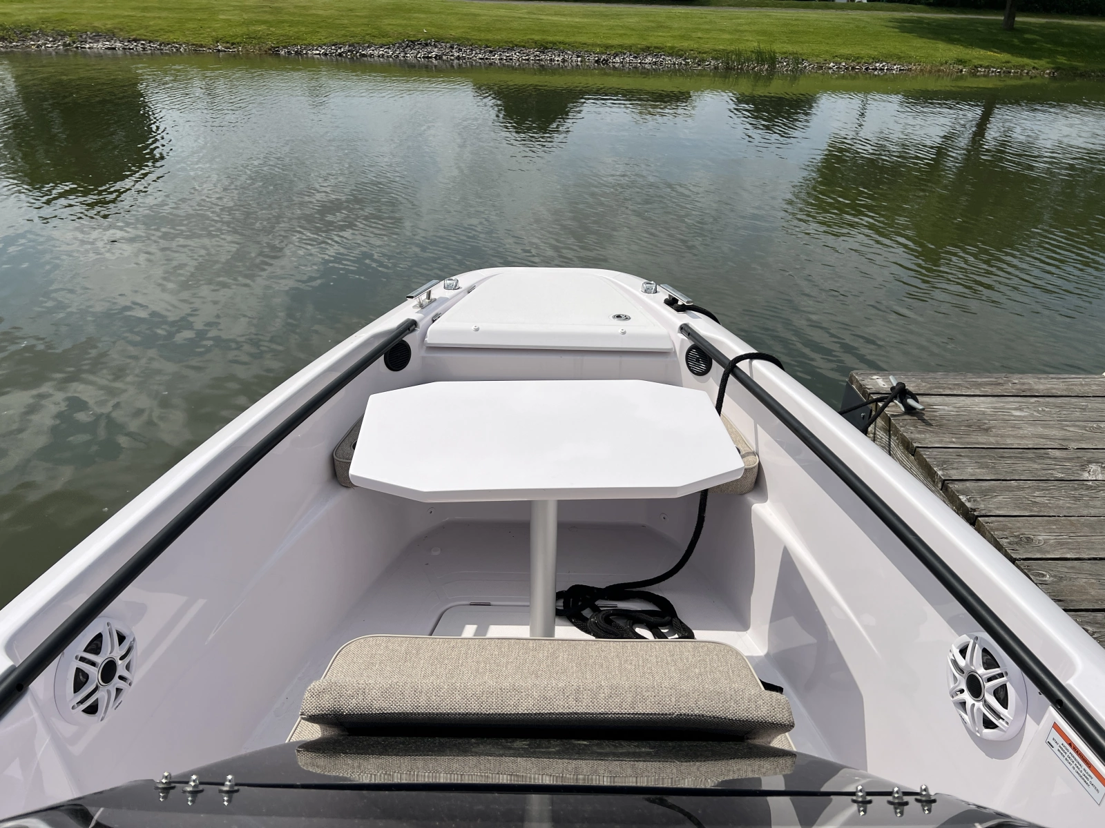 2024 Axopar 22 T-Top