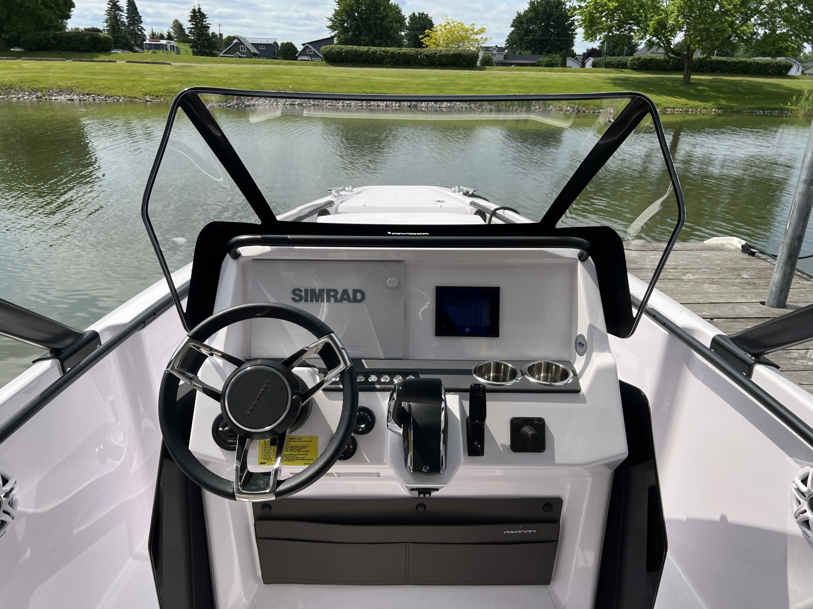 2024 Axopar 22 T-Top