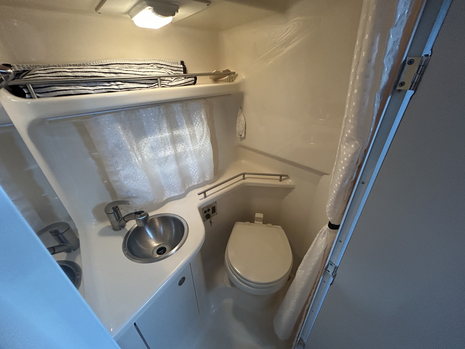 2015 Sea Ray 280 Sundancer