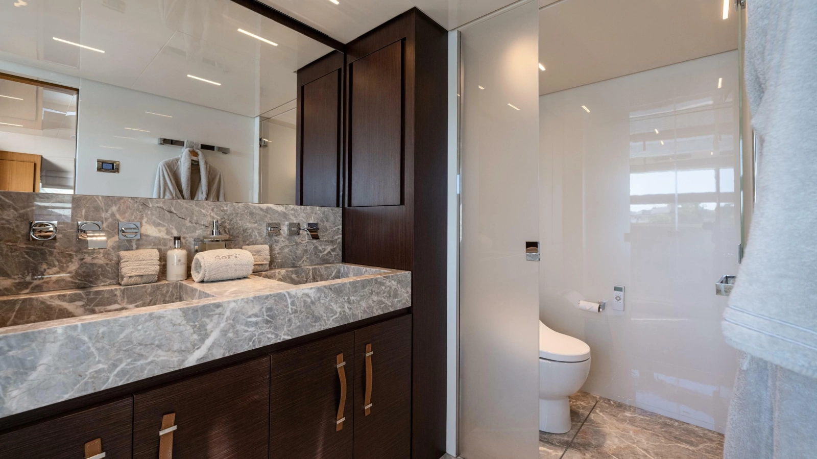 Master Ensuite