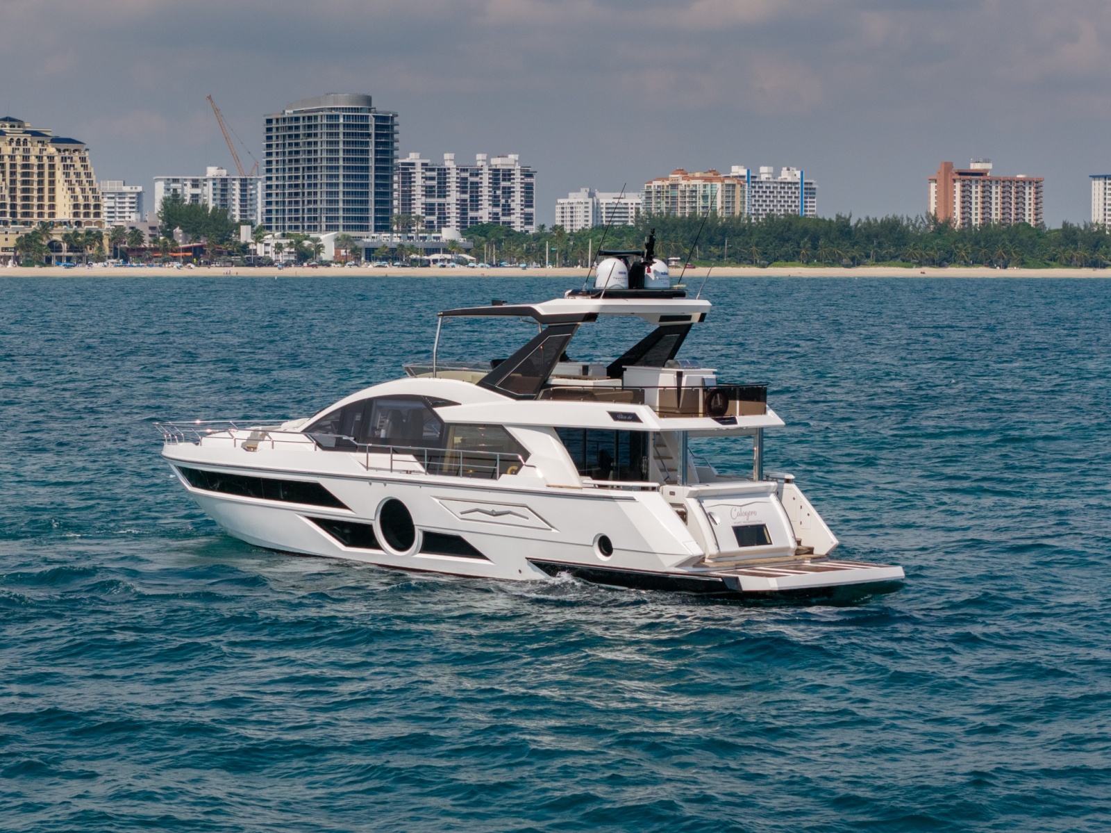 2023 Aicon 66 Vivere