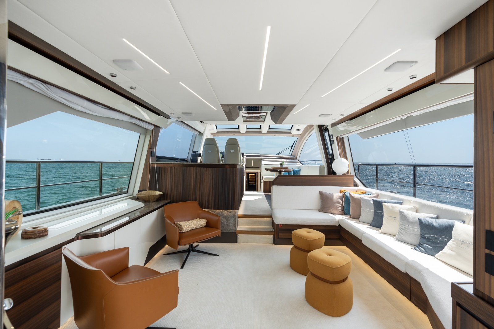2023 Aicon 66 Vivere