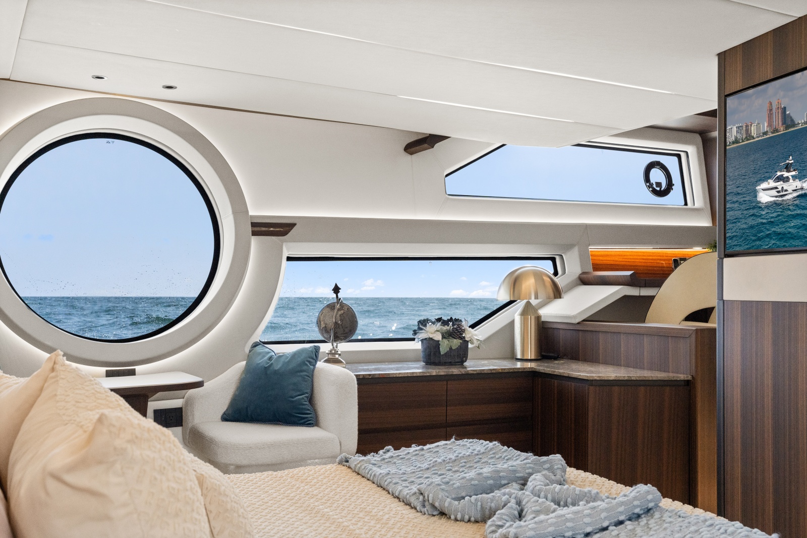2023 Aicon 66 Vivere
