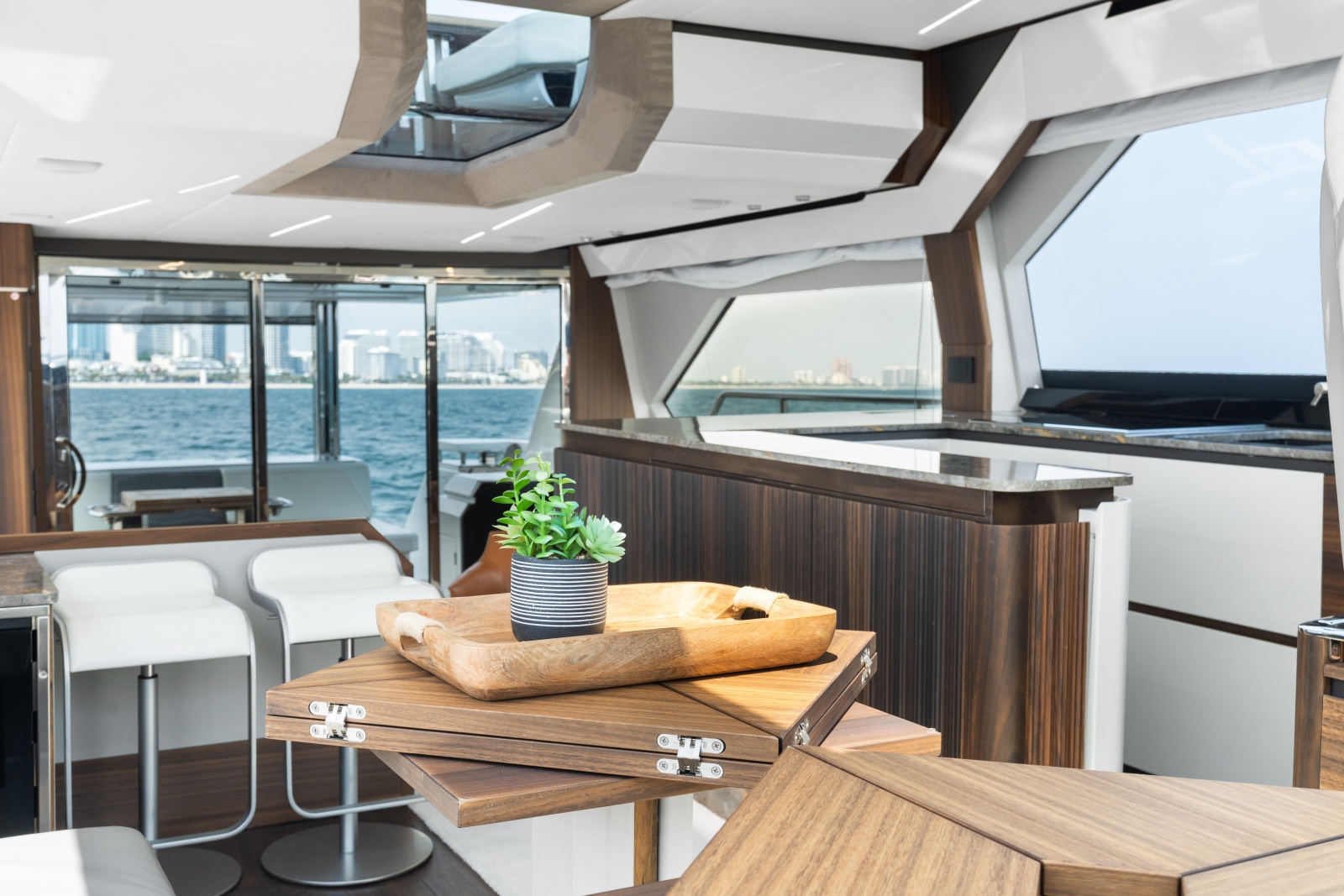 2023 Aicon 66 Vivere