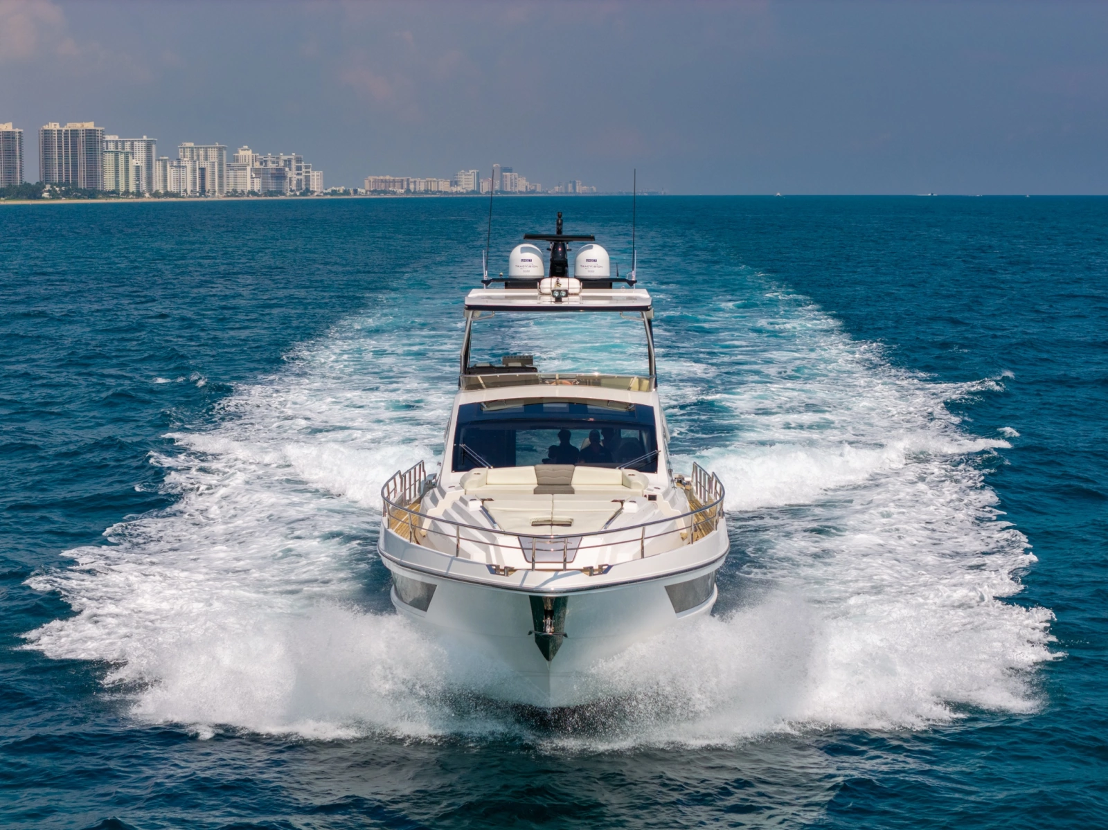 2023 Aicon 66 Vivere