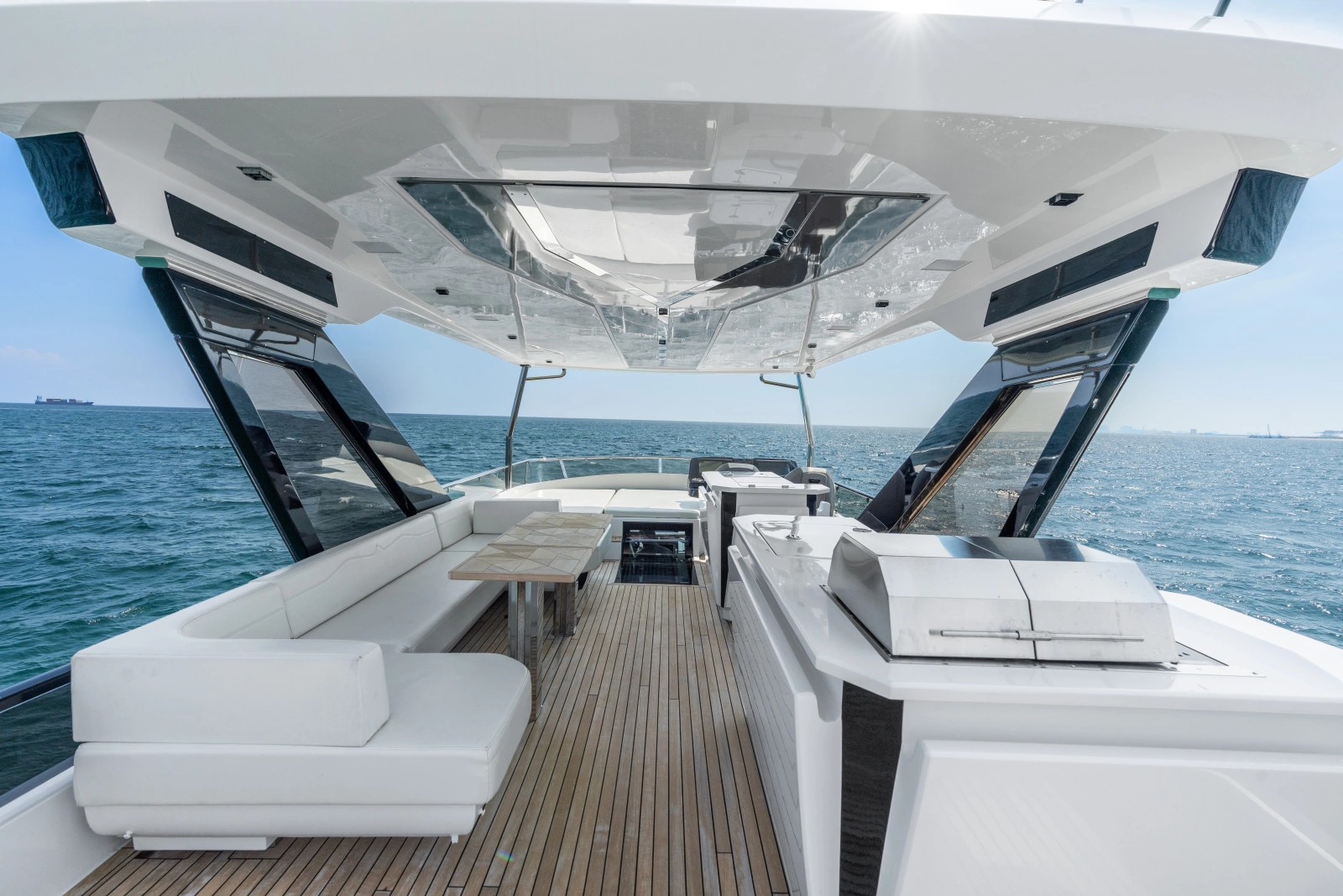 2023 Aicon 66 Vivere