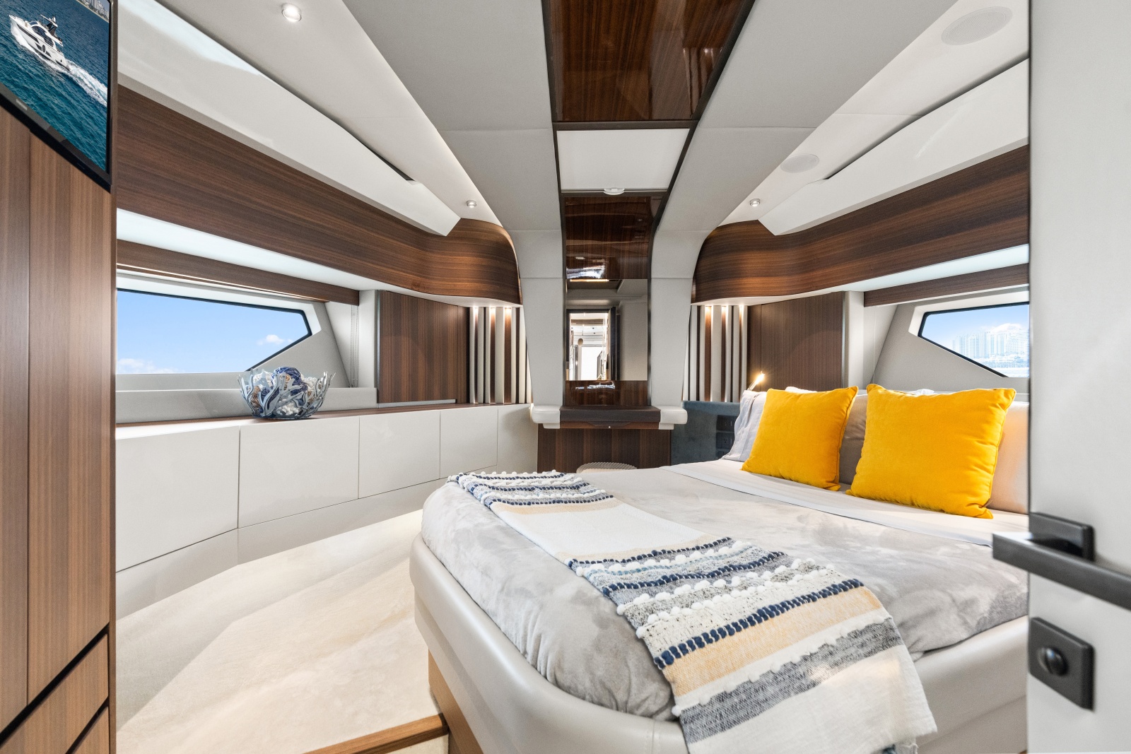 2023 Aicon 66 Vivere