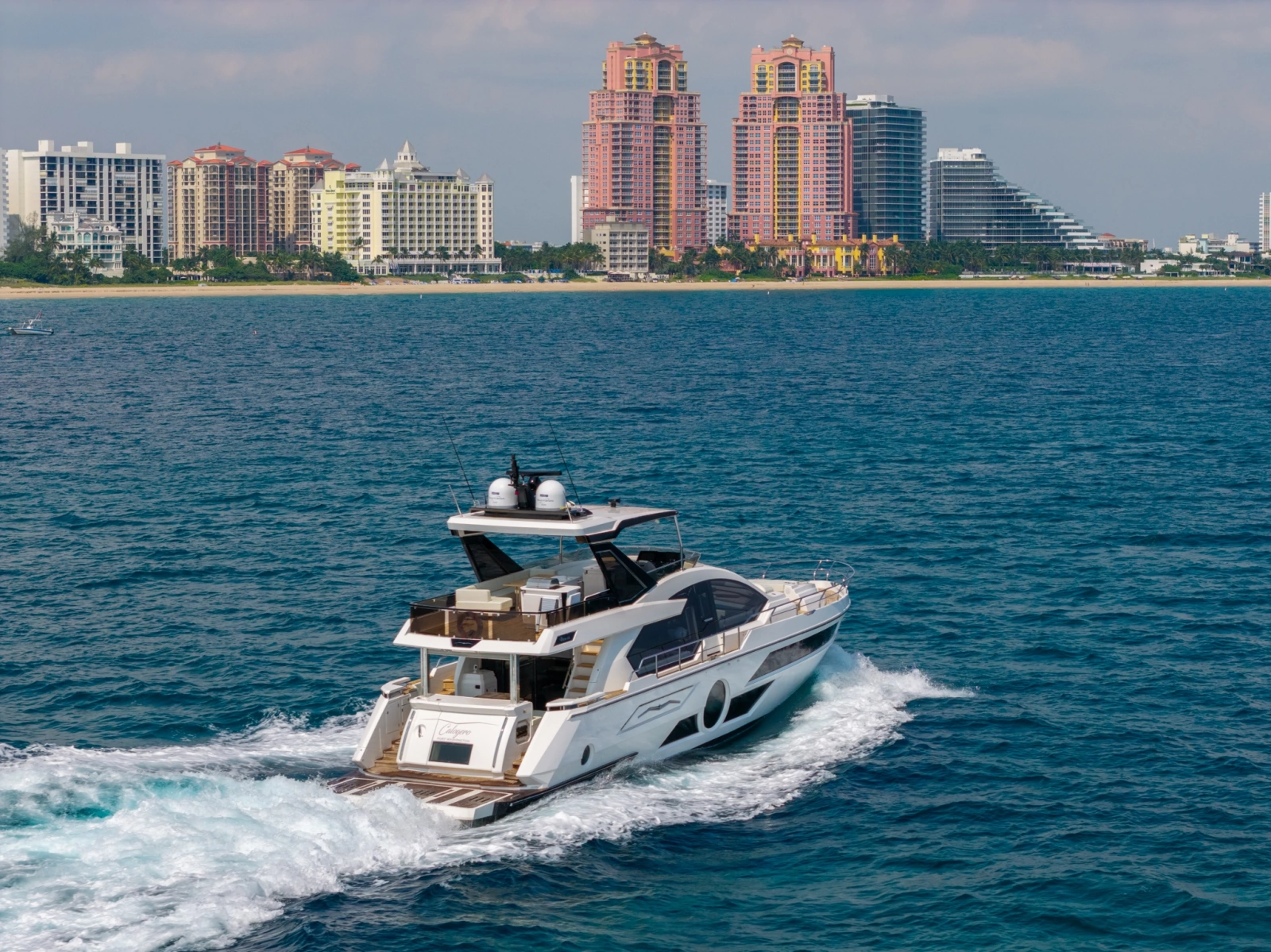 2023 Aicon 66 Vivere