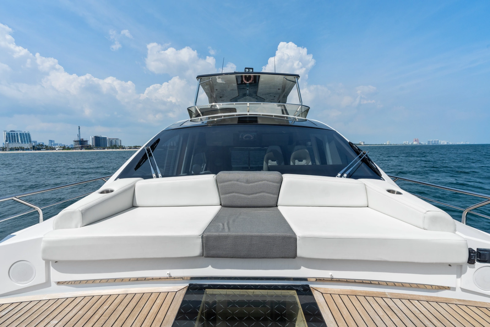 2023 Aicon 66 Vivere