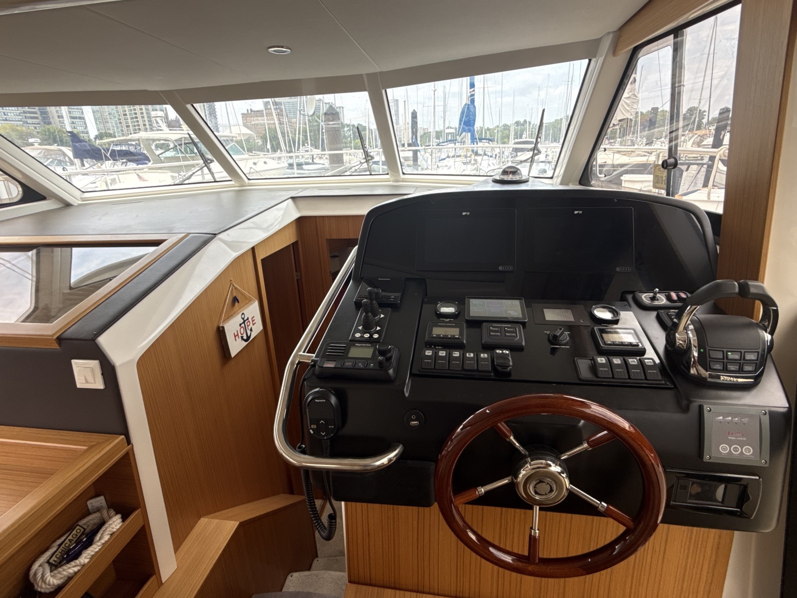2021 Greenline 40 Hybrid