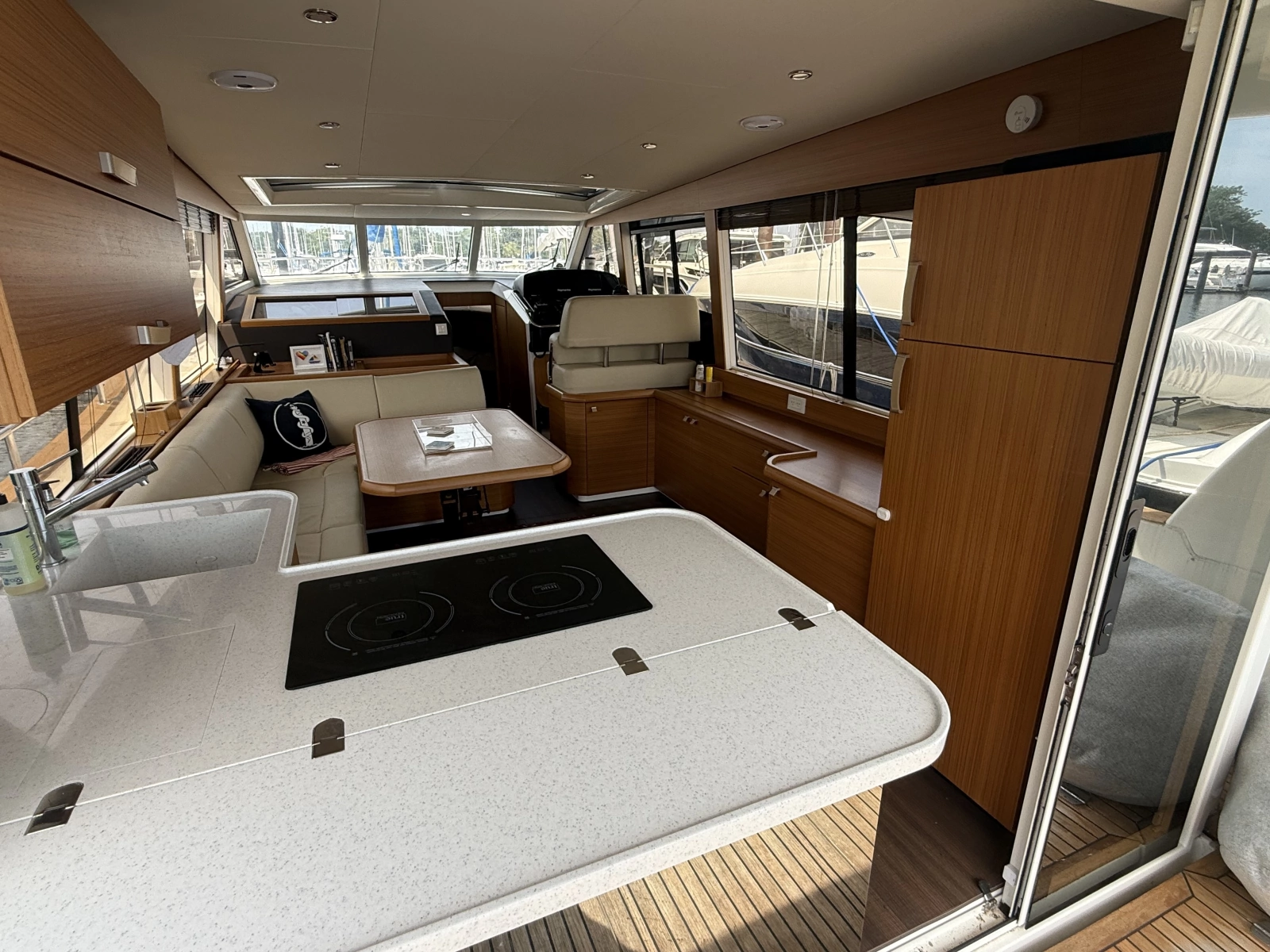 2021 Greenline 40 Hybrid