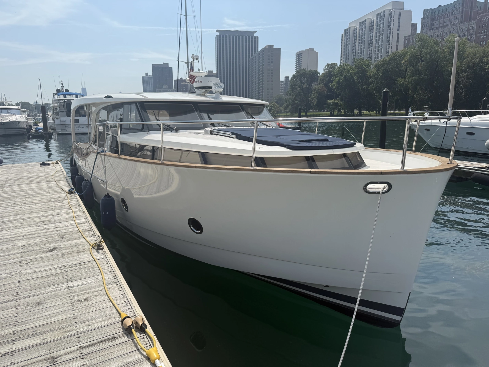 2021 Greenline 40 Hybrid