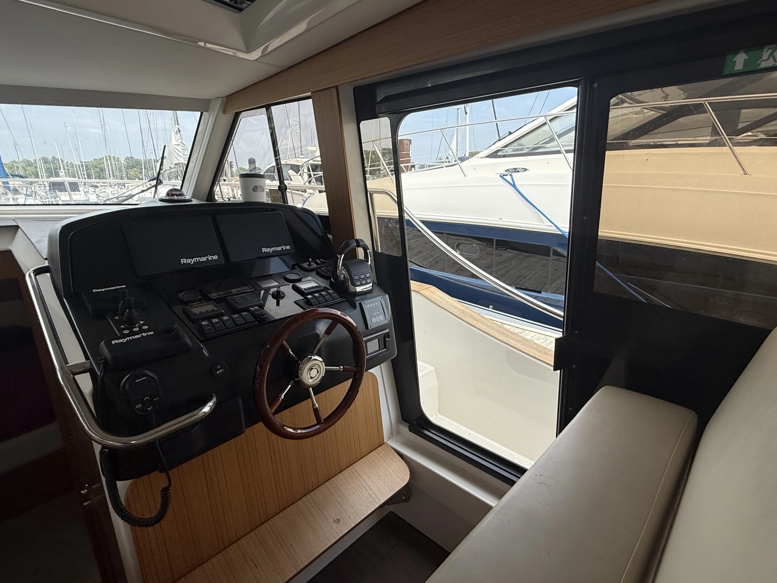 2021 Greenline 40 Hybrid