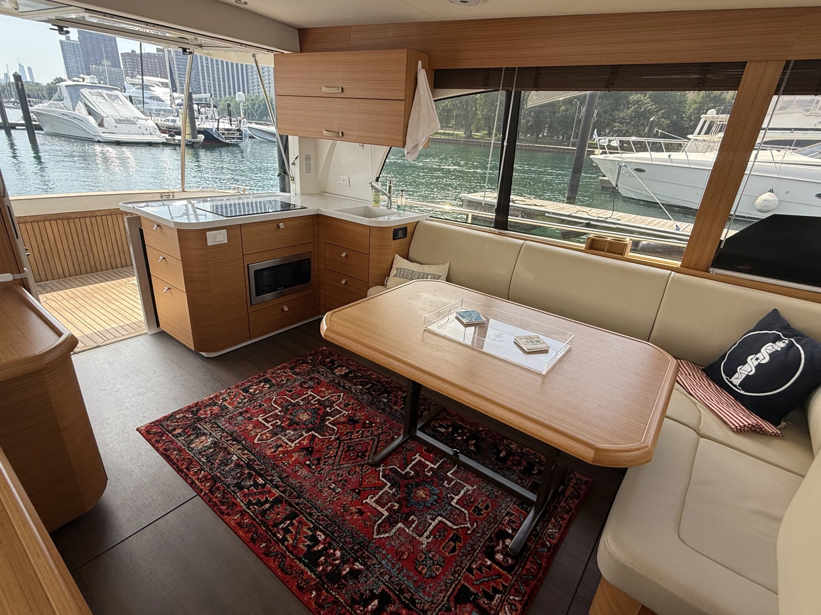 2021 Greenline 40 Hybrid