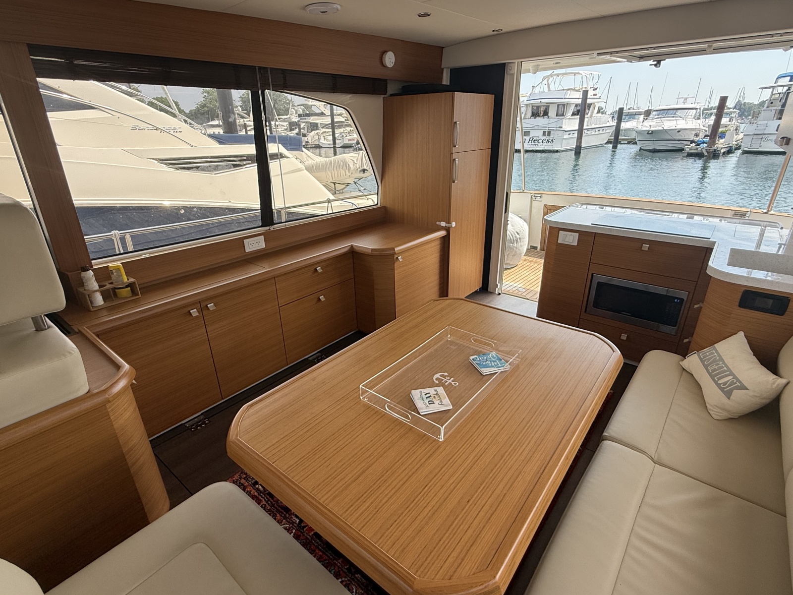 2021 Greenline 40 Hybrid