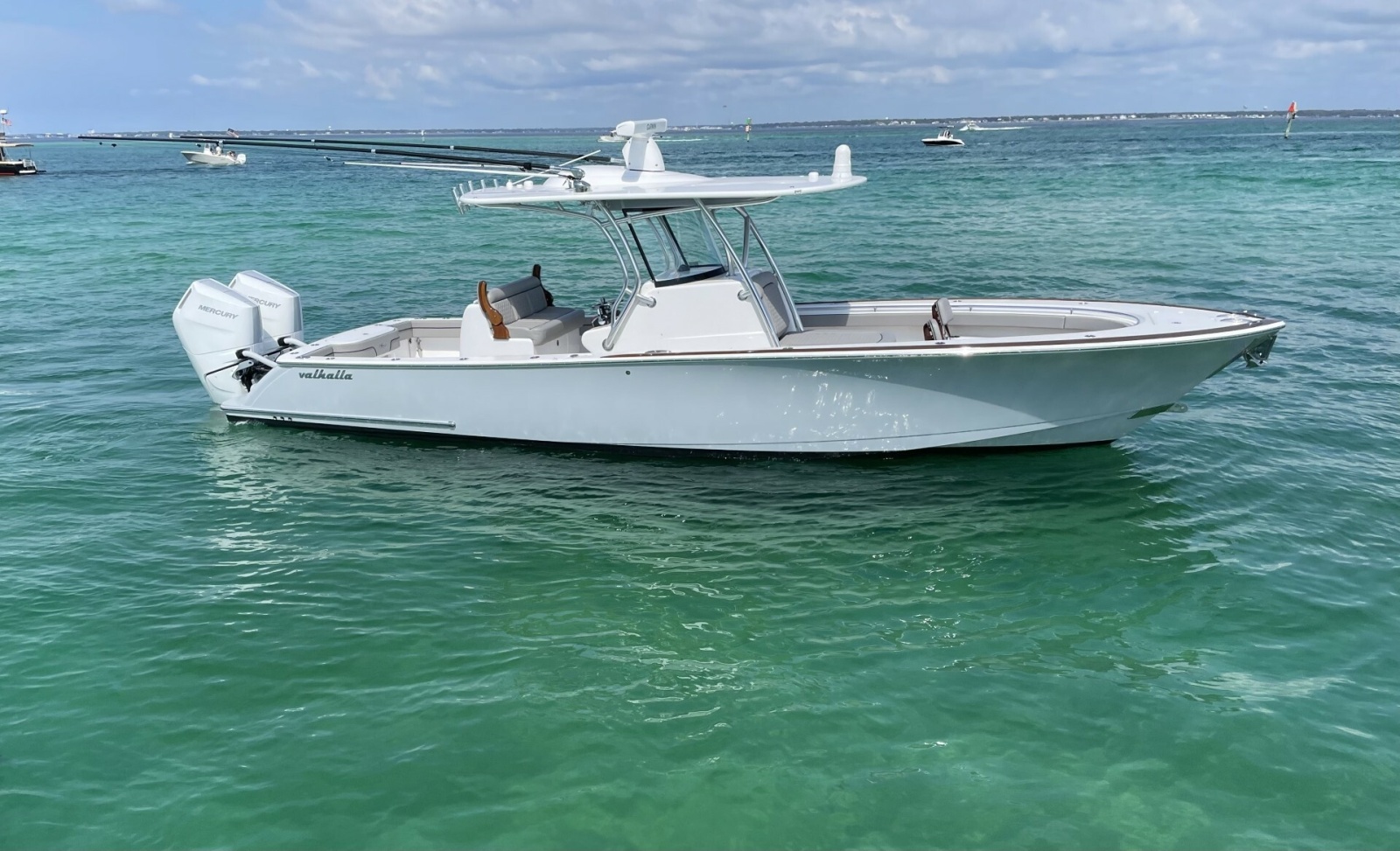 Valhalla 33 TORO - Exterior