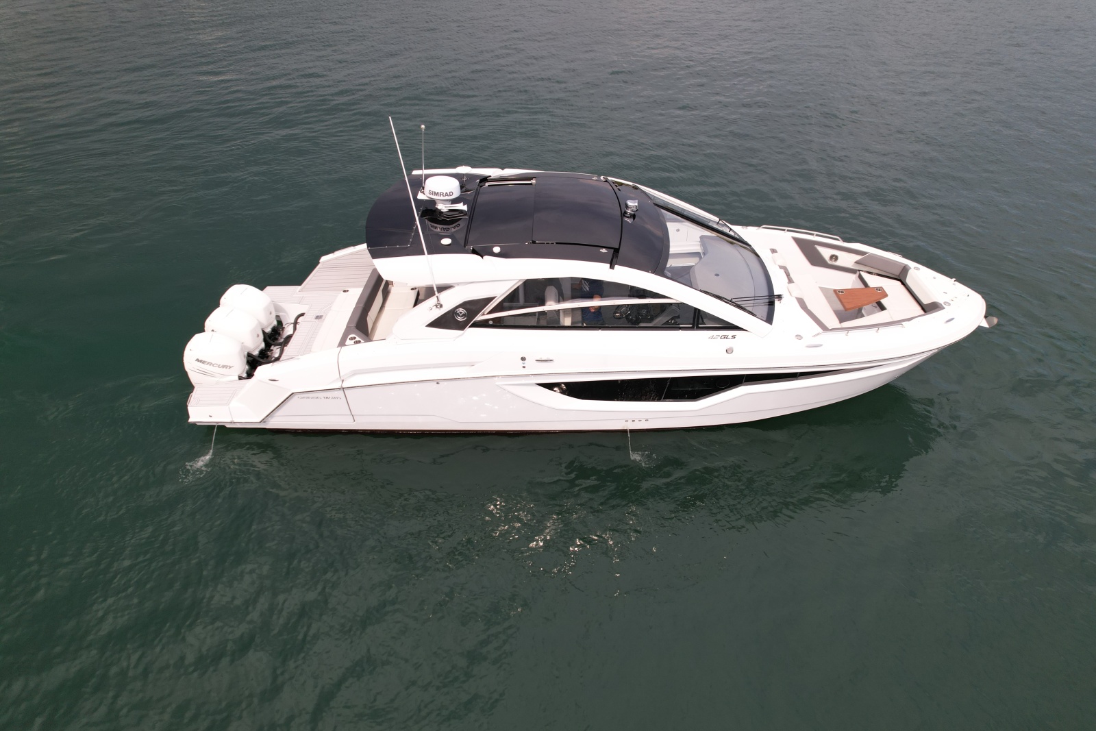 2021 Cruisers Yachts 42 GLS OB