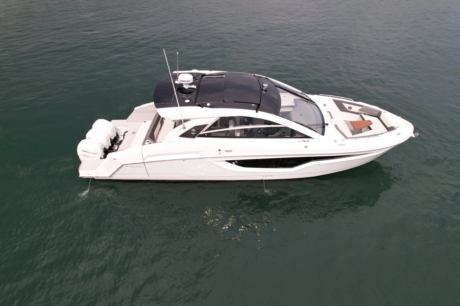 2021 Cruisers Yachts 42 GLS OB
