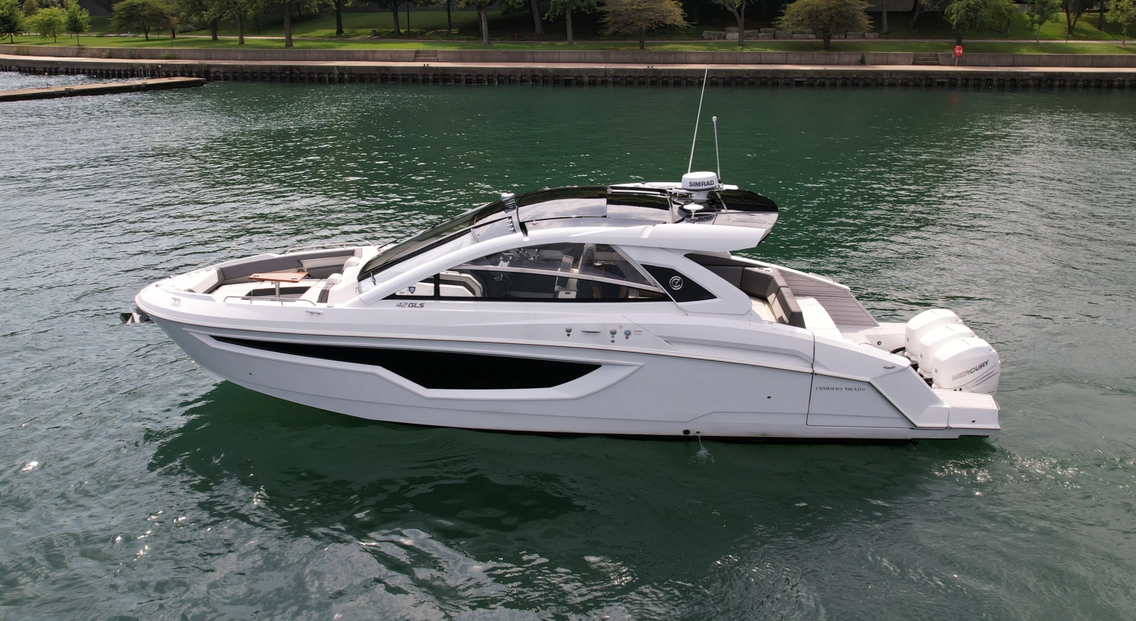 2021 Cruisers Yachts 42 GLS OB